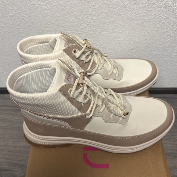 Ryka Women's Brae 2 Water-Resistant Cold Weather Boots - Picture 4 of 9